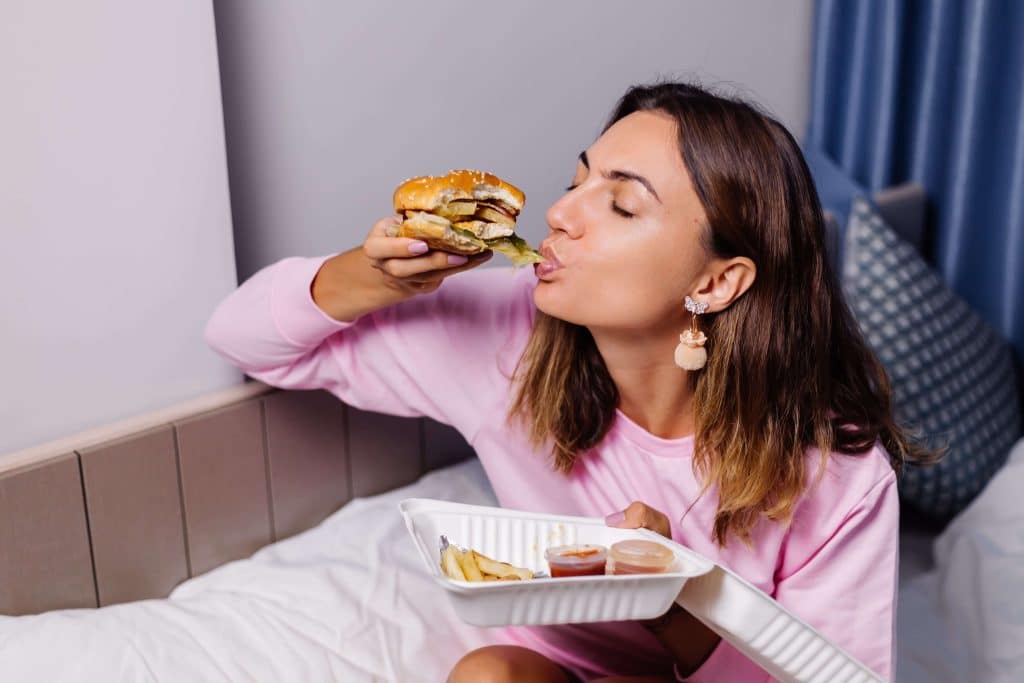 A serious eating disorder called binge eating disorder (BED) is characterized by recurrent episodes of uncontrollable eating.
