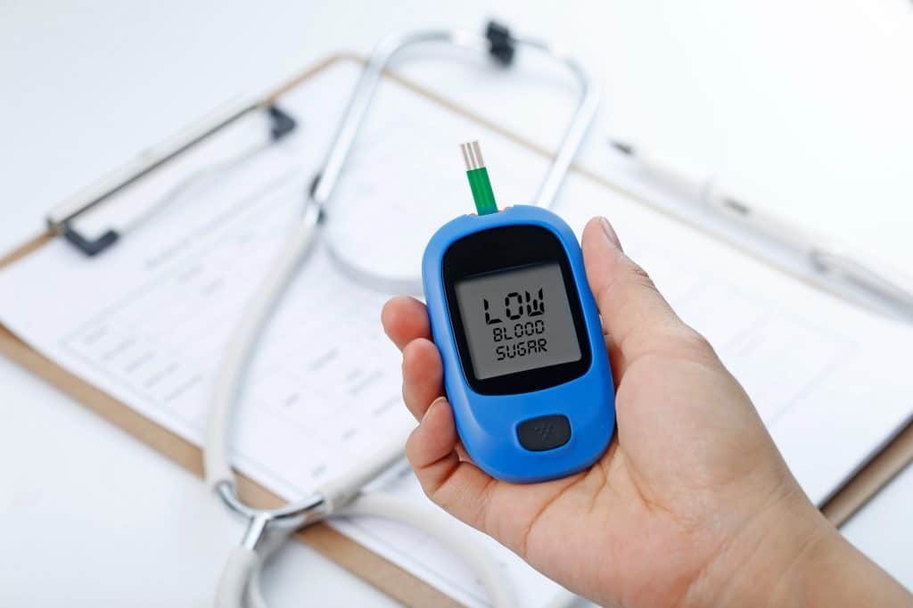 When the body's glucose level falls below a specific level, a medical condition known as hypoglycemia, also referred to as low blood glucose or low blood sugar, takes place.