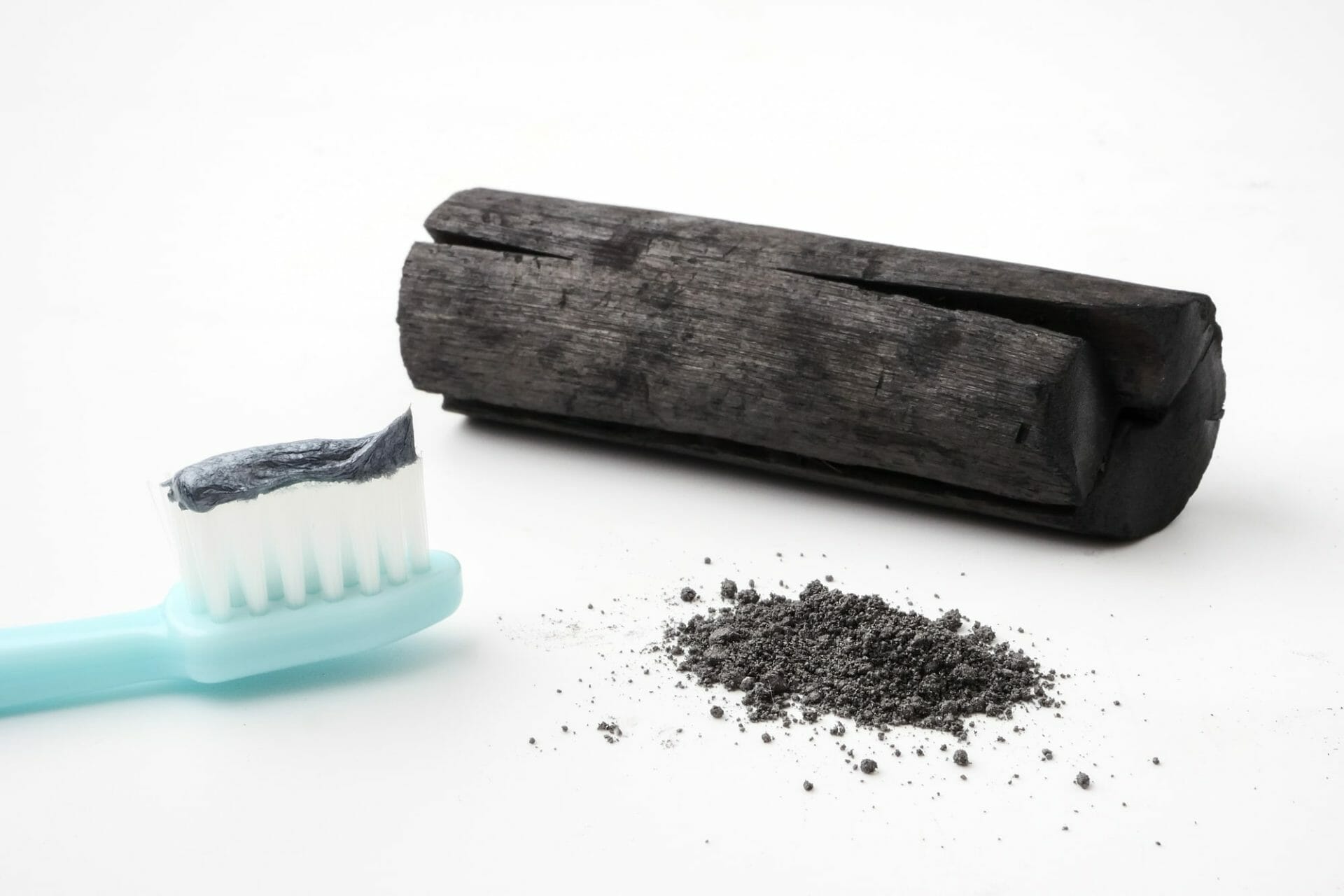 What is Activated charcoal and its benefits