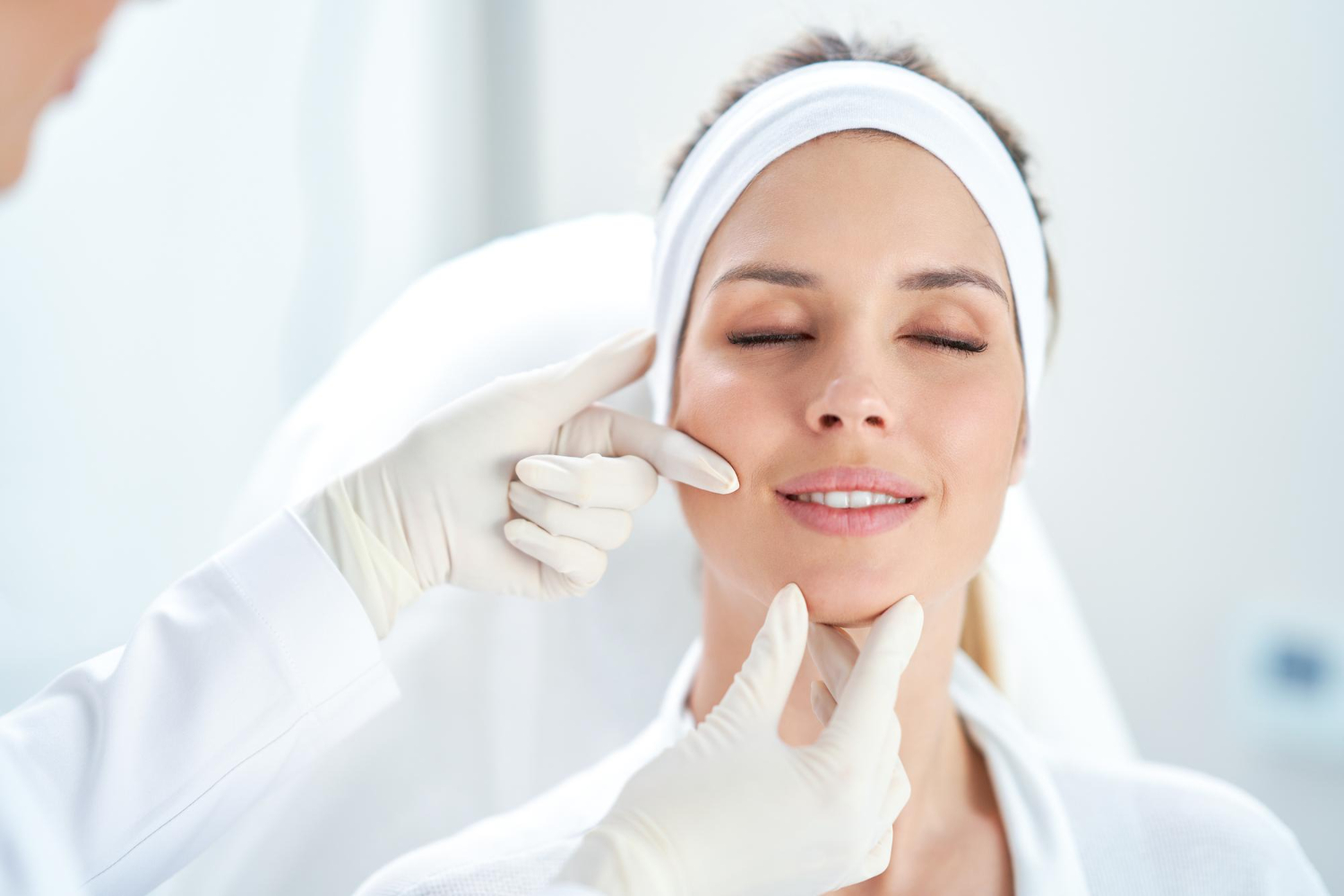 Botox for Chin: A Complete guide about the Procedure & Effectiveness
