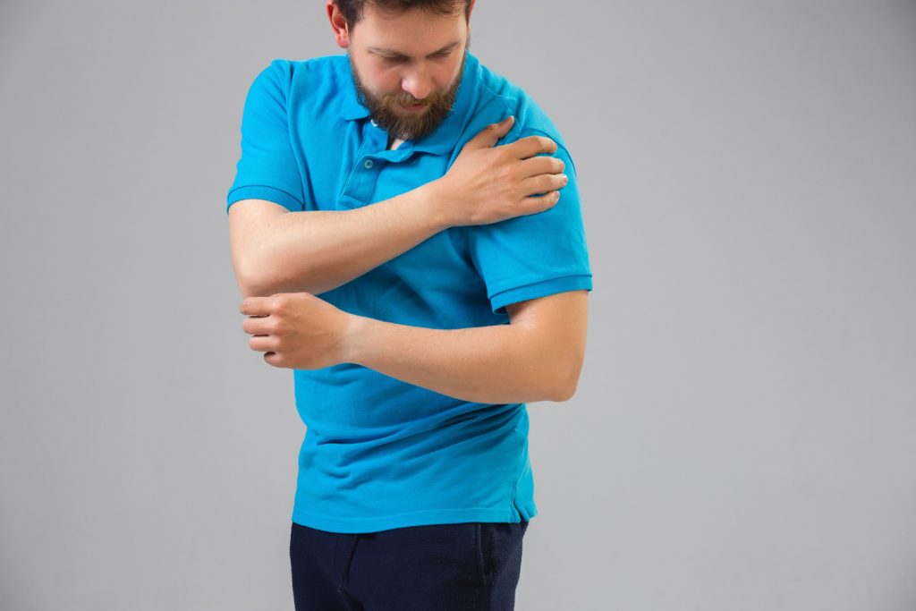 Any discomfort you experience near your shoulder joint is a shoulder pain. The complicated shoulder joint enables you to throw a ball, reach for something, or high-five someone. 